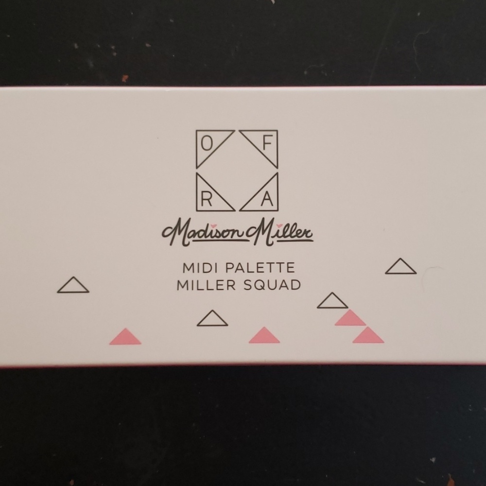 Blush/highlight palette